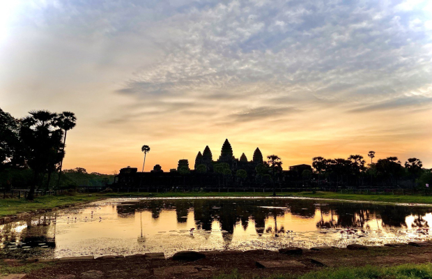 Angkor Wat Sunrise and major temples: Small Group