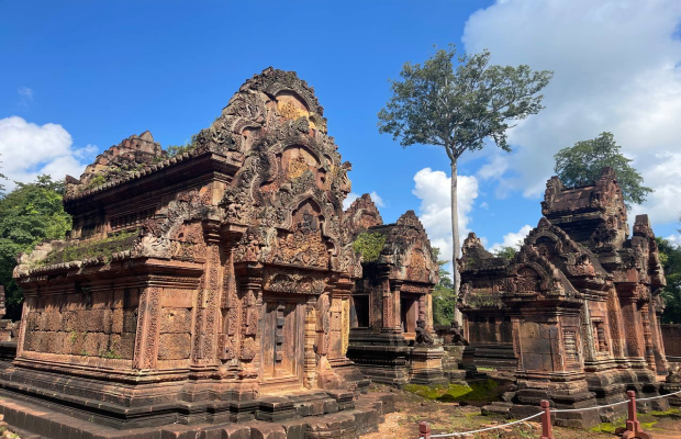 Banteay Srei, Kulen Waterfall and Beng Mealea Small-Group Tour